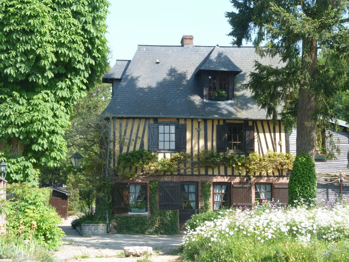 Auberge Du Val Au Cesne Saint-Clair-sur-les-Monts Exteriér fotografie