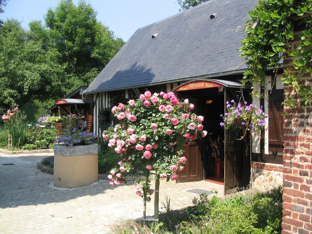 Auberge Du Val Au Cesne Saint-Clair-sur-les-Monts Exteriér fotografie