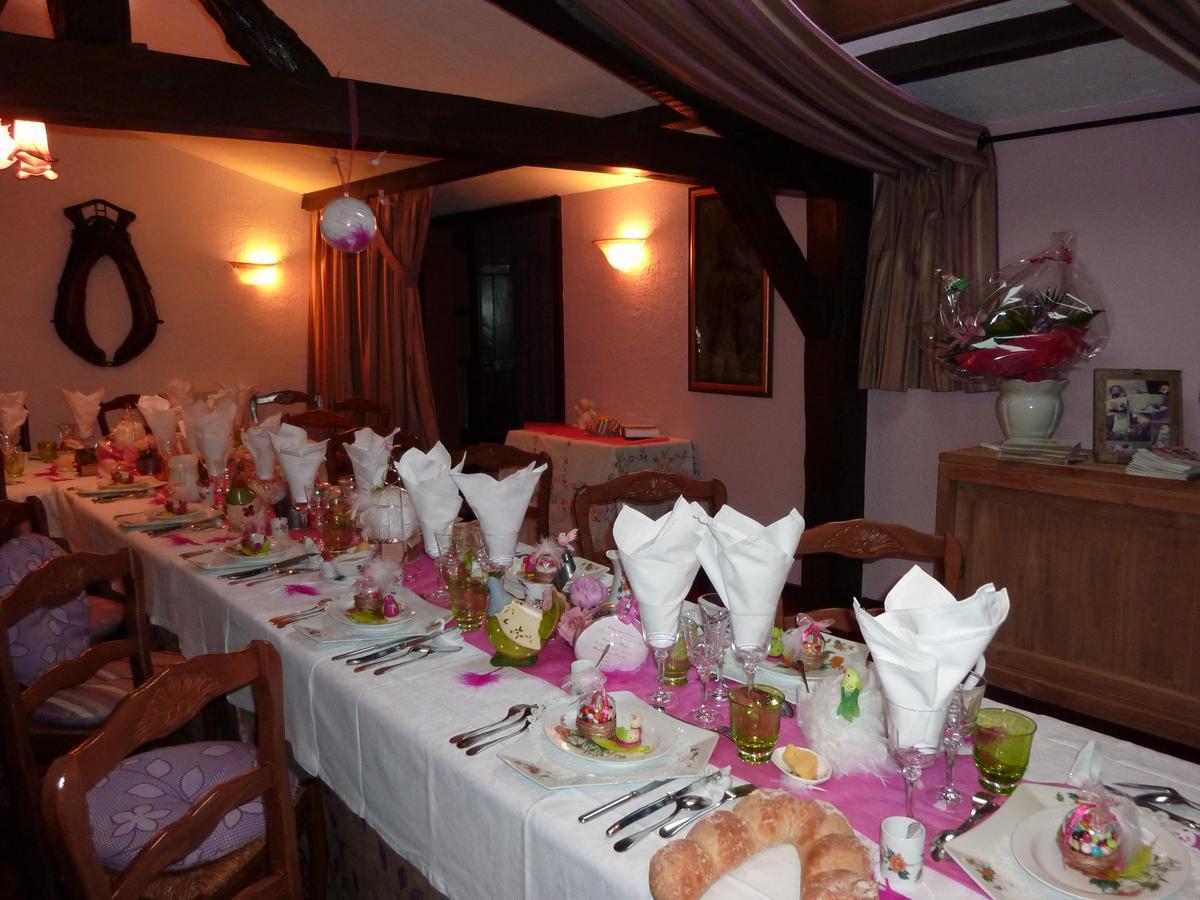 Auberge Du Val Au Cesne Saint-Clair-sur-les-Monts Exteriér fotografie